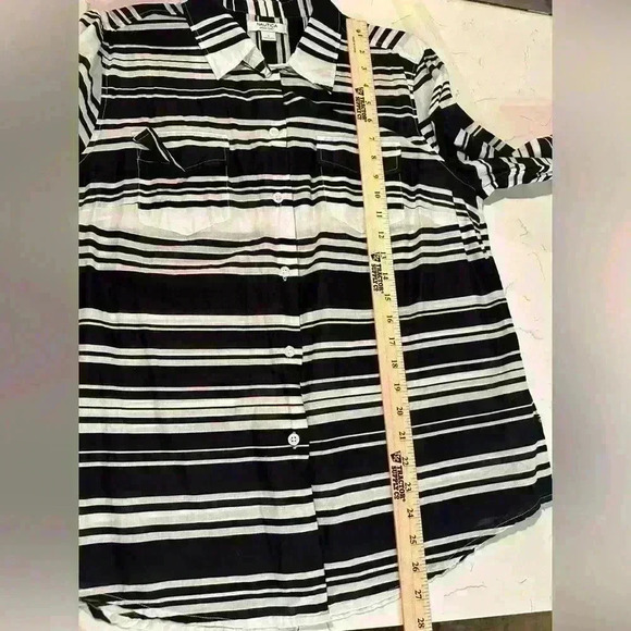 Nautica Women Black And White Long Sleeve Button-Down Shirt Large - Picture 7 of 8